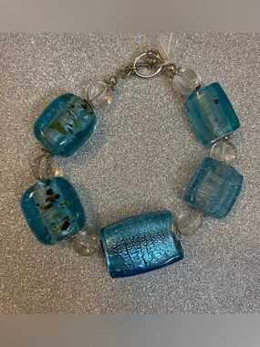 #11 Lampwork blue glass bead bracelet